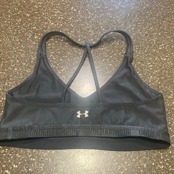 Black Under Armour Sports bra. - Picture 4 of 4